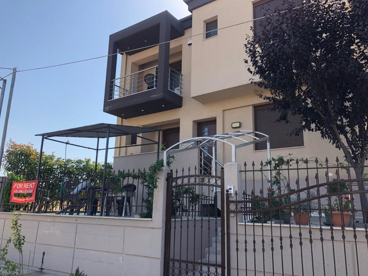 Am Beach House Nea Moudania Bagian luar foto