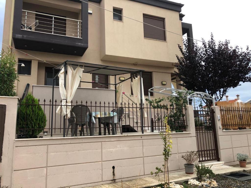 Am Beach House Nea Moudania Bagian luar foto
