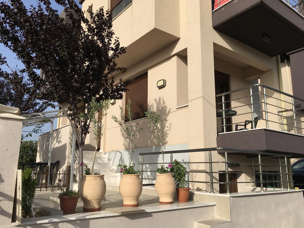 Am Beach House Nea Moudania Bagian luar foto